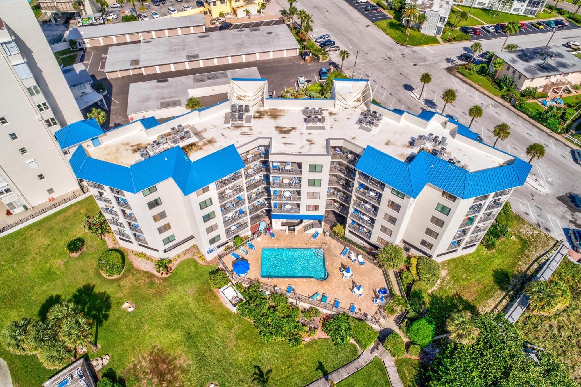 Caprice 401 * St. Pete Beach